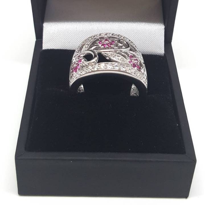 Luxuria cocktail ring. Pink cz and silver with deluxe ring box