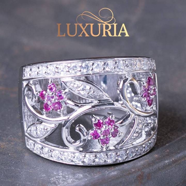 Luxuria pink floral & faux diamond cocktail ring perfect for girls with big fingers