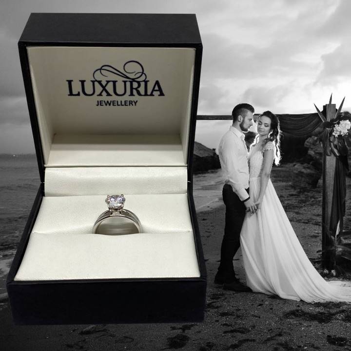 Silver engagement and wedding ring set LUXURIA