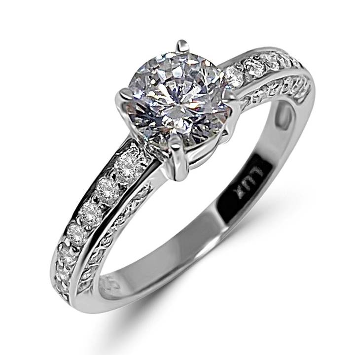 Low cost engagement rings diamond simulants