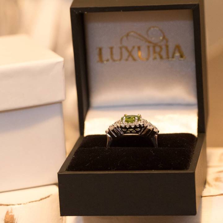 Luxuria PEDORETES ring